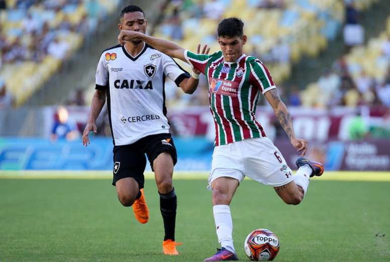 Ayrton Lucas atua no futebol russo (Lucas Merçon / Fluminense F.C.)