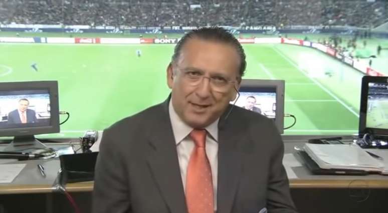 Galvão Bueno narrou do estádio o título do Corinthians (Imagem: Reprodução/TV Globo)