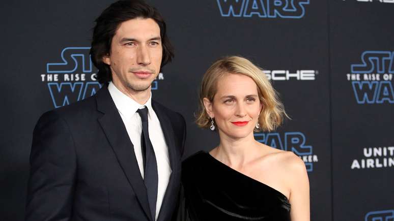 Adam Driver e esposa Joanne Tucker na estreia de Star Wars: A Ascensão de Skywalker