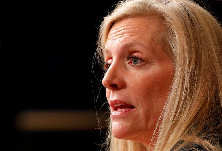 Lael Brainard participa de evento na Universidade de Harvard 1/3/2017 REUTERS/Brian Snyder