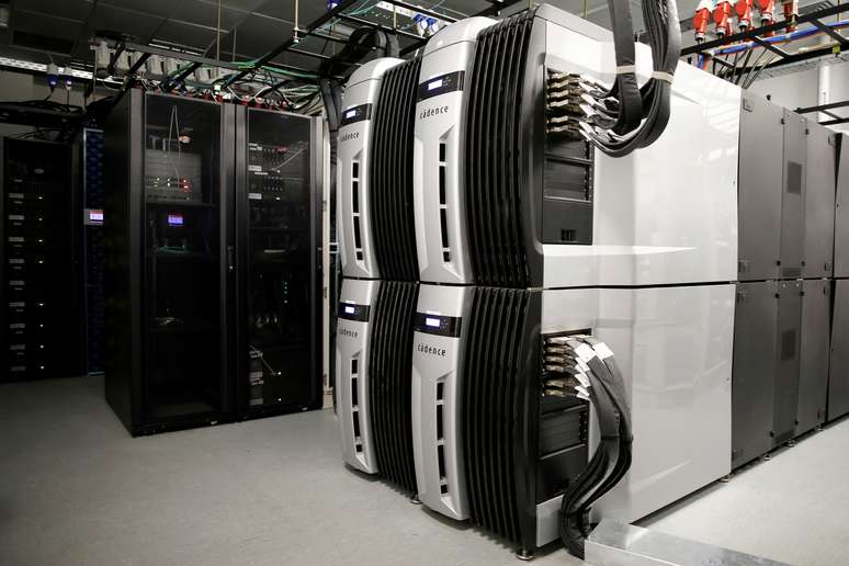 Sala de servidores da israelense Mellanox. 4/3/2019. REUTERS/Amir Cohen 