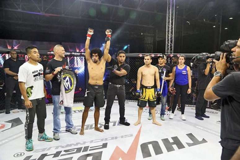 Indiano nocauteou seu adversário em apenas 18 segundos e deu show no Thunder Fight 21 (Foto: Divulgação)