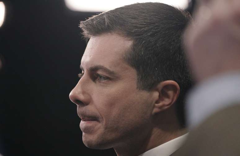 Buttigieg durante entrevista 19/12/2019 REUTERS/Kyle Grillot