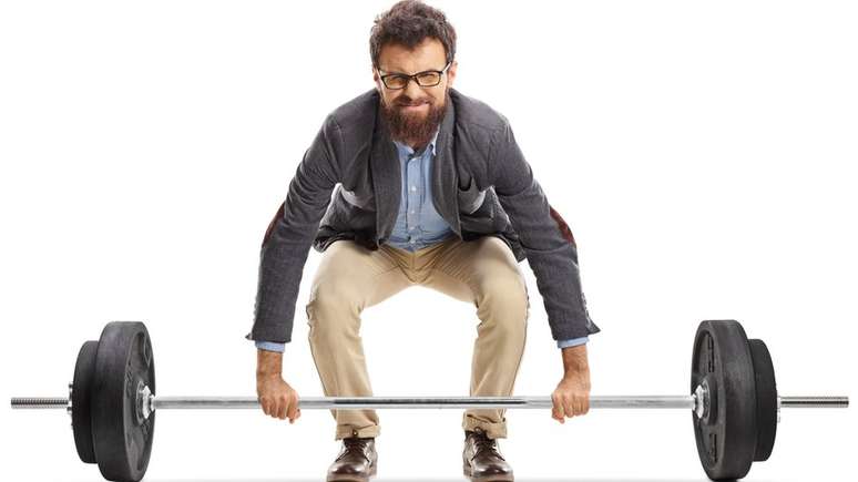 Os pesos podem assustar, mas s&atilde;o uma excelente forma de combater gordura e perda de massa muscular