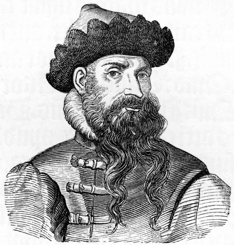 Johannes Gutenberg foi um inventor alemão que criou a prensa e fez com que os livros fossem produzidos em massa