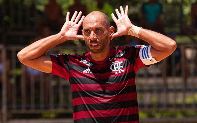 Gil foi um dos destaques na vitória do Flamengo sobre o Vasco (Foto: ALYSSON RODRIGUES / Flamengo/Divulgação)