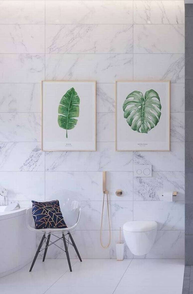 19. Revestimento de m&aacute;rmore branco para banheiro clean &ndash; Foto: Behance