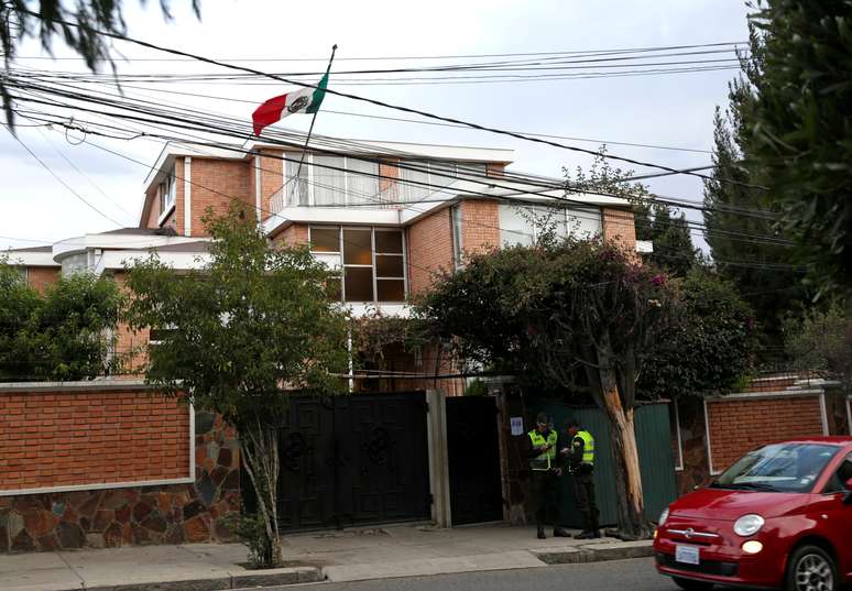 Vista da embaixada do México na Bolívia. 23/12/2019. REUTERS/David Mercado 