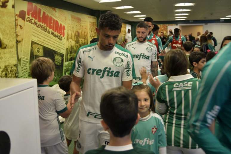 Meia Gustavo Scarpa recebeu proposta do vice-líder da segunda divisão espanhola (Agência Palmeiras/Divulgação)
