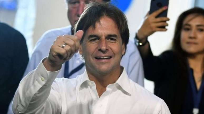 Luis Lacalle, presidente eleito do Uruguai, descartou a revoga&ccedil;&atilde;o da lei da maconha