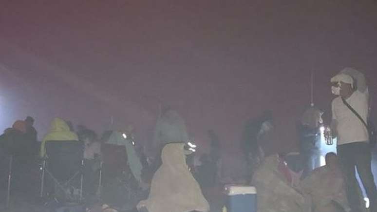 Em determinado momento, ficou 'escuro como breu', descreveram moradores