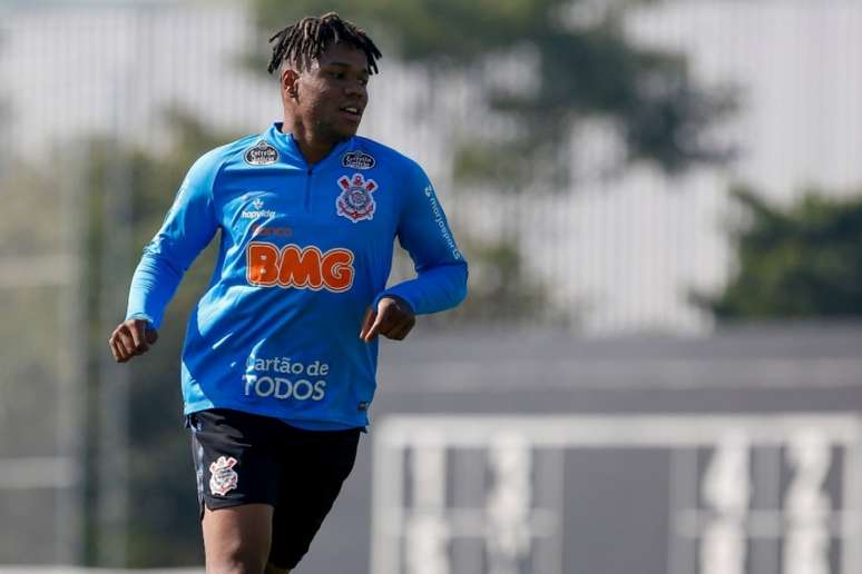 Matheus Jesus deve atuar no Bragantino em 2020 (Foto: Marco Galvão/Fotoarena/Lancepress!)