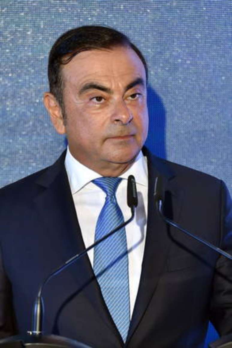 Carlos Ghosn deixa prisão domiciliar no Japão e vai ao Líbano