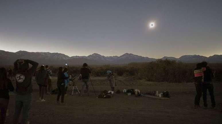 Um eclipse solar anular acontcecerá em junho