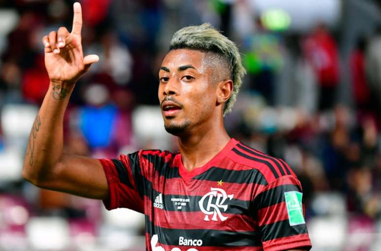 Bruno Henrique tem contrato com o Flamengo até 2021 (Foto: GIUSEPPE CACACE / AFP)