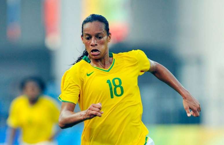 Com longa passagem pela Seleção, experiente Rosana defenderá o Palmeiras (Foto: Divulgação)