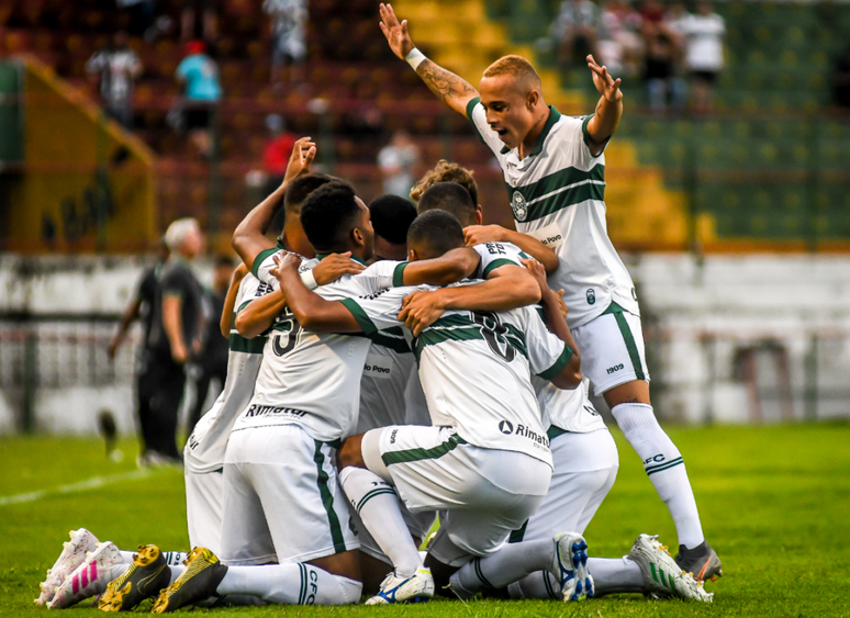 Coxa tem bom início na Copinha (Foto: Rômulo Queiroz/CFC)