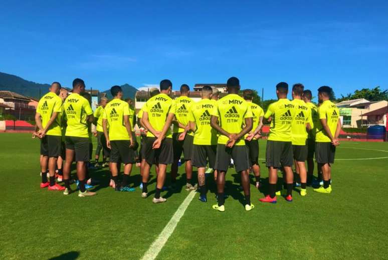 Parte do elenco do Flamengo na reapresentação (Alexandre Vidal / Flamengo)