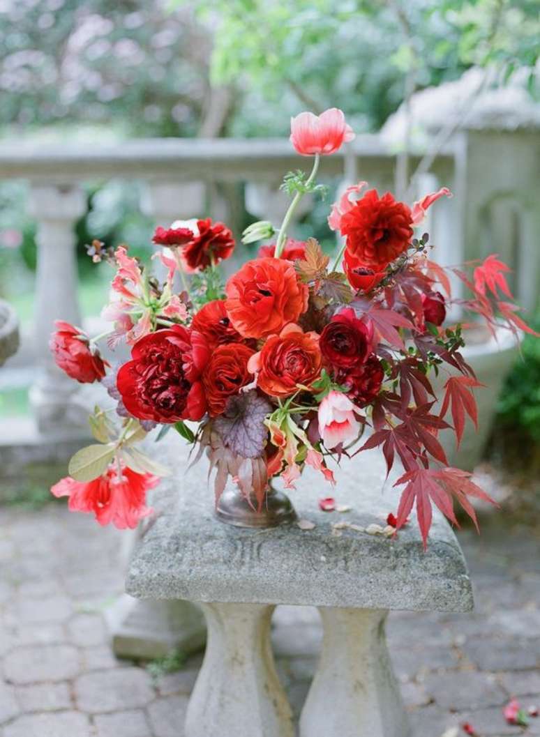 41. Flores vermelhas variadas – Via: Pinterest