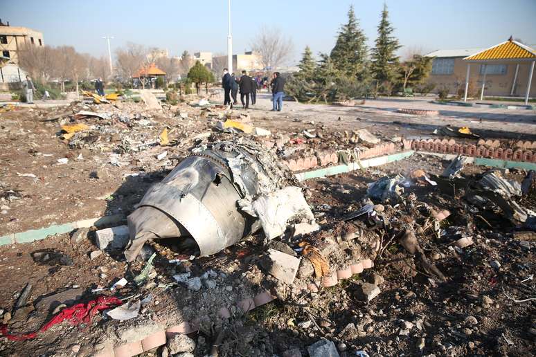 Destroços de avião iraniano que caiu logo após decolar de Teerã
08/01/2020
Nazanin Tabatabaee/WANA (West Asia News Agency) via REUTERS