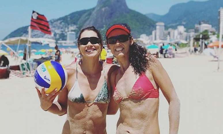 Carol Solberg e Talita serão uma das duplas formadas em 2020 (Foto: Reprodução/Instagram)