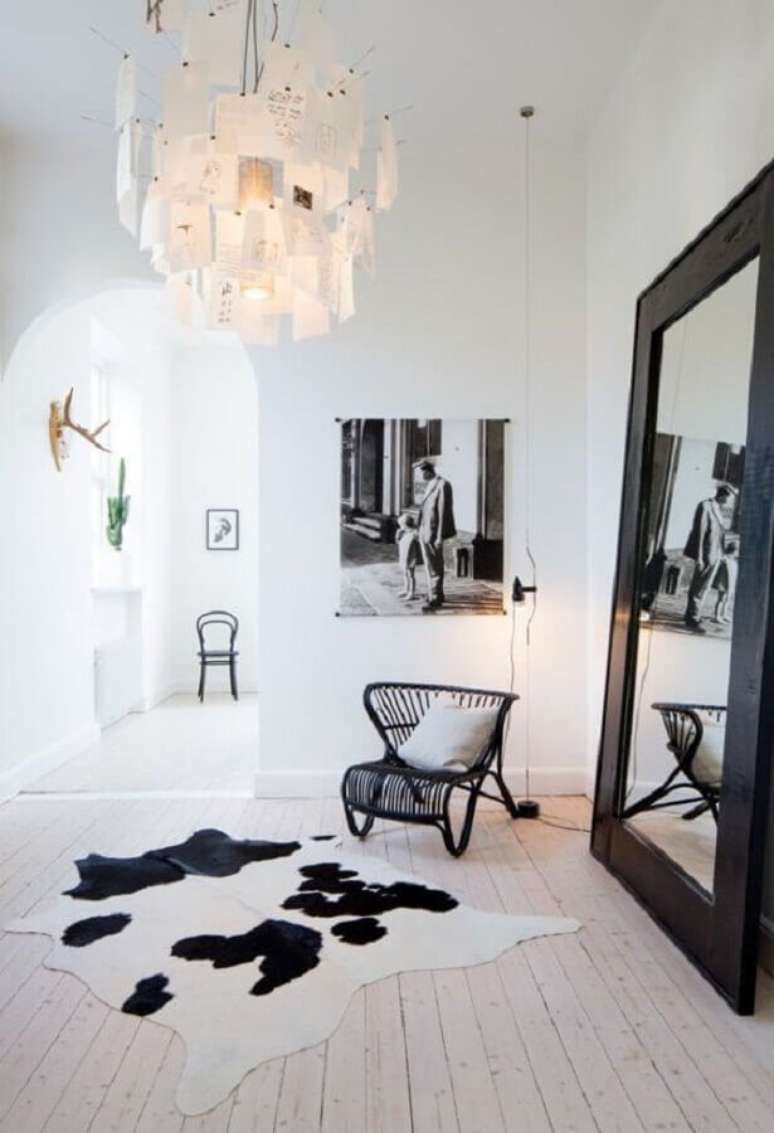 2. Escolha o tipo de tapete de couro conforme o estilo de decoração do seu ambiente – Foto: Planete-Deco