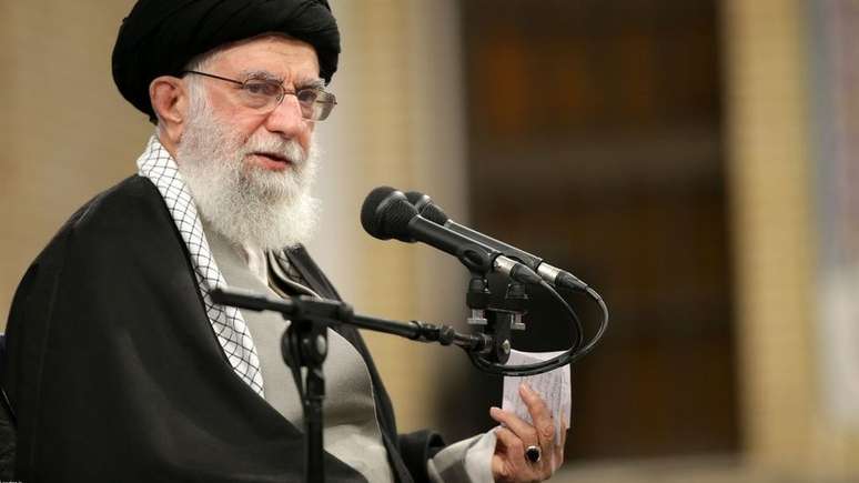 O aiatolá Ali Khamenei é o líder supremo do Irã desde 1989