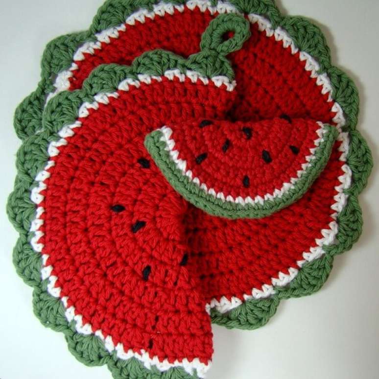 9. Kit descanso de panela melancia com diferentes tamanhos. Fonte: Artesanato passo a passo