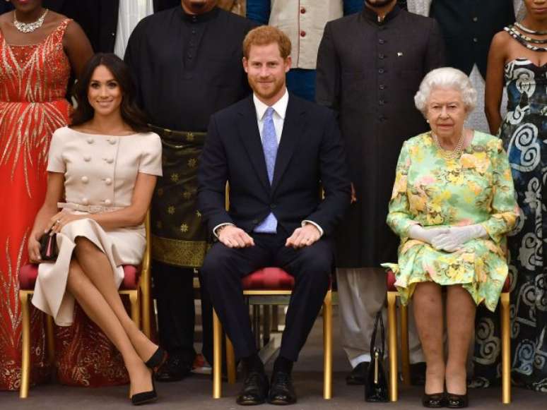 Rainha Elizabeth II se chateou com a decisão de Meghan e Harry
