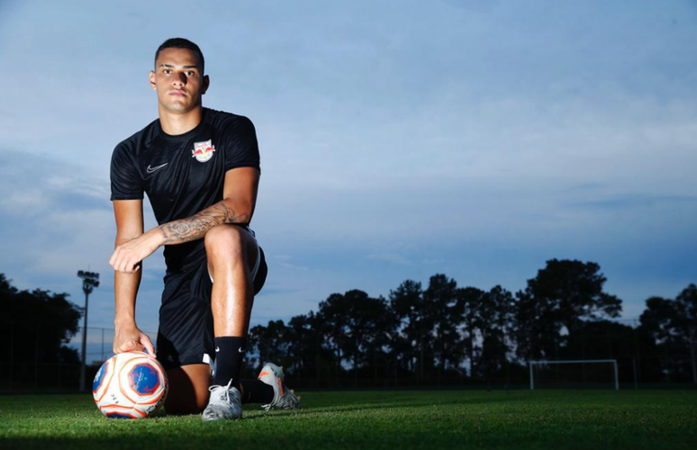 Thonny Anderson é o sexto reforço do Red Bull Bragantino para 2020 (Foto: Reprodução/Bragantino)