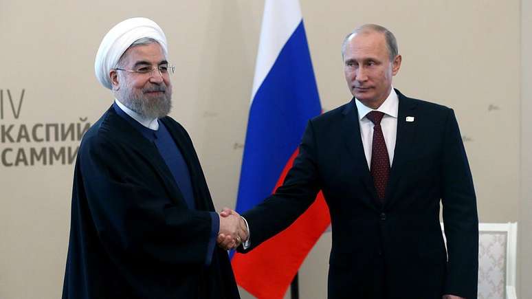 Tanto Hassan Rouhani​ como Vladimir Putin tentam expandir suas esferas de influência no Oriente Médio e se contrapor ao poder dos EUA na região