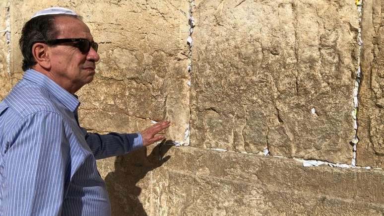 Nunes no Muro das Lamenta&ccedil;&otilde;es, em Jerusal&eacute;m, em mar&ccedil;o de 2018: Brasil era bem-visto por todos na regi&atilde;o
