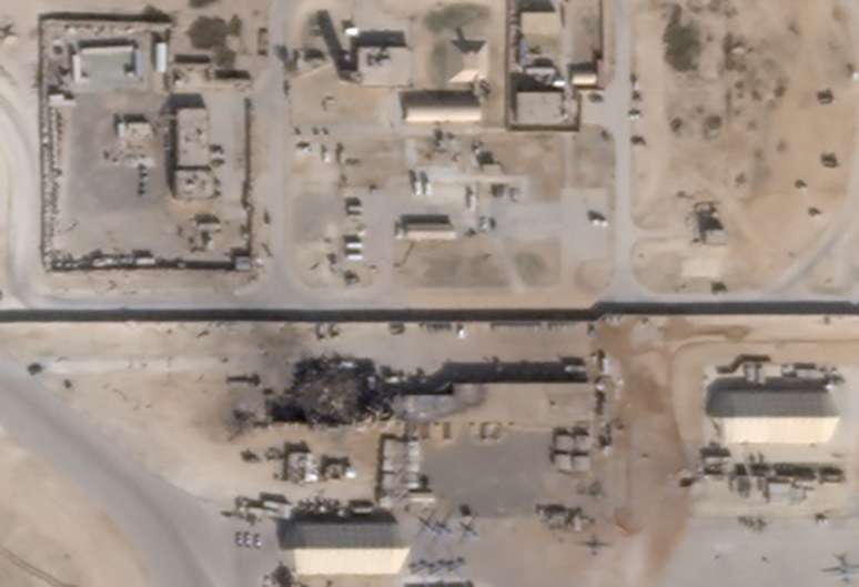 Dano em base aérea iraquiana que abriga tropas norte-americanas, em imagem de satélite
08/01/2020
Planet/Divulgação via REUTERS