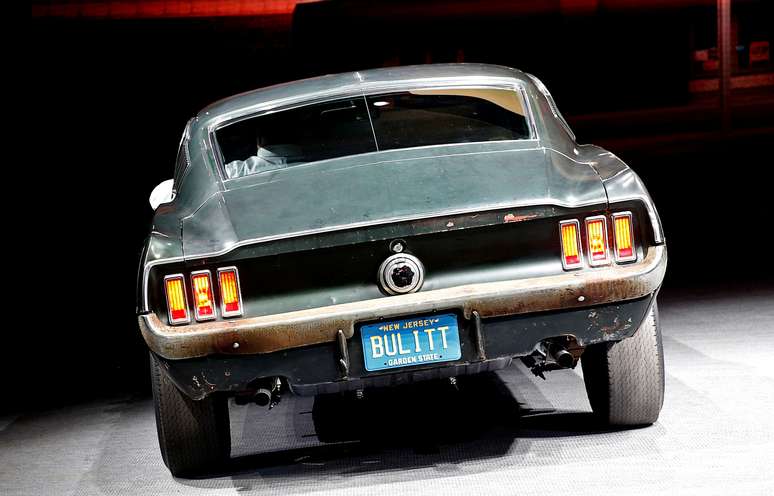 Ford Mustang dirigido pelo ator Steve McQueen no filme &ldquo;Bullitt&rdquo; &eacute; exposto em Detroit
14/01/2018 REUTERS/Rebecca Cook 