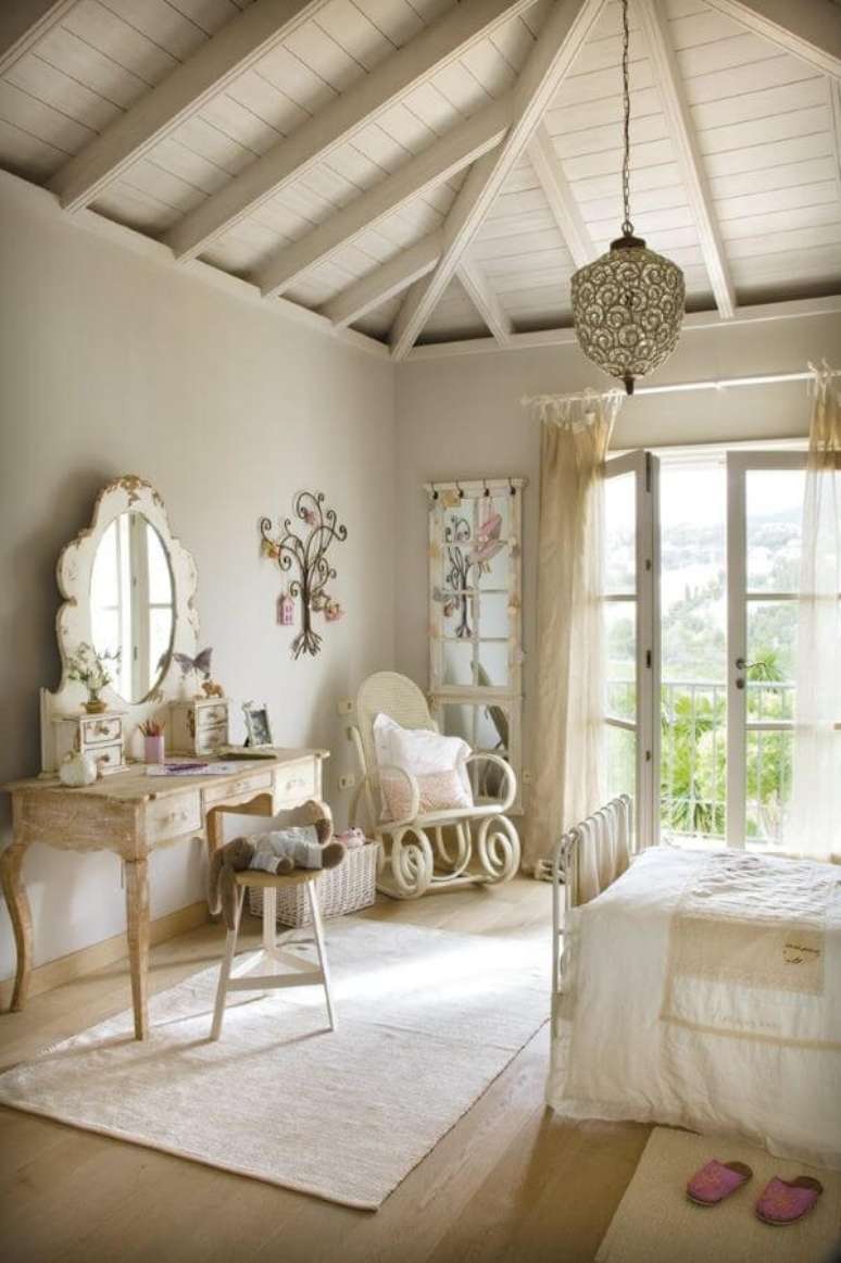 26. Penteadeiras antigas para um quarto cl&aacute;ssico &ndash; Via: One Mobel