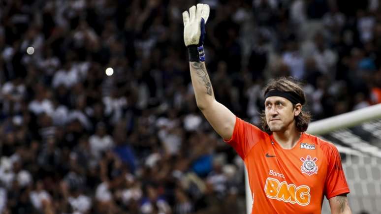 Cássio sofreu uma luxação no polegar da mão esquerda logo no primeiro treino do Corinthians em 2020 (Rodrigo Gazzanel/RM Sports)