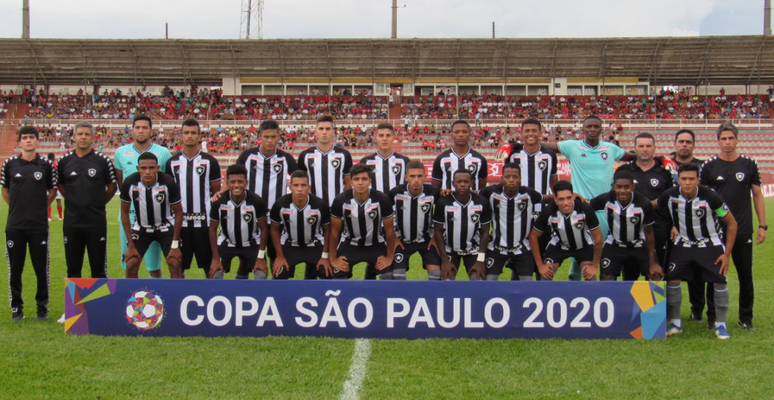 Botafogo Enfrenta Xará Por Uma Vaga Na Terceira Fase Da Copinha