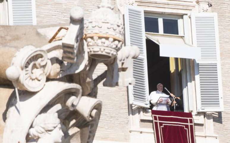 Papa Francisco celebra Angelus no Vaticano