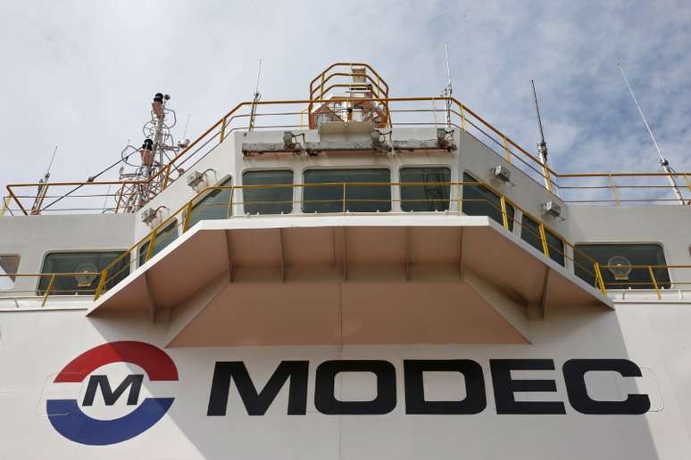 Logo da Modec em plataforma de extração de petróleo
20/01/2016
REUTERS/Edgar Su