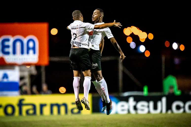 Corinthians elimina o Juventude na Copinha.