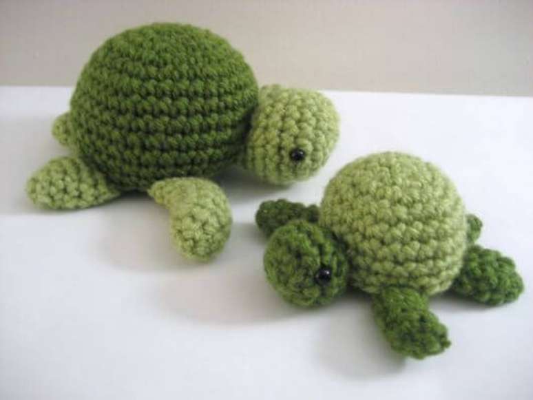 21. Peso de porta de crochê tartaruga – Foto: Como Fazer Artesanato