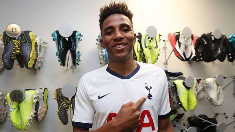 Gedson Fernandes é o novo reforço do Tottenham