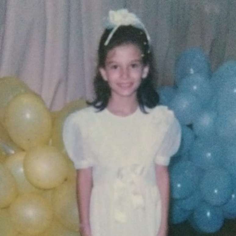 Desde a inf&acirc;ncia, Simone era considerada uma aluna dedicada aos estudos