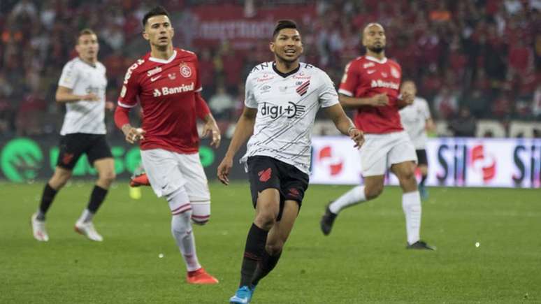 Rony é um dos destaques do Athletico e tem futuro indefinido até agora (Foto: Digue Cardoso/Agencia Freelancer)