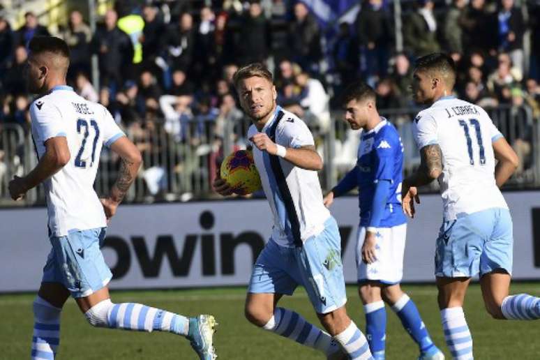 Lazio é um dos grandes destaques do Campeonato Italiano liderada pelo atacante Immobile (Foto: MIGUEL MEDINA / AFP)
