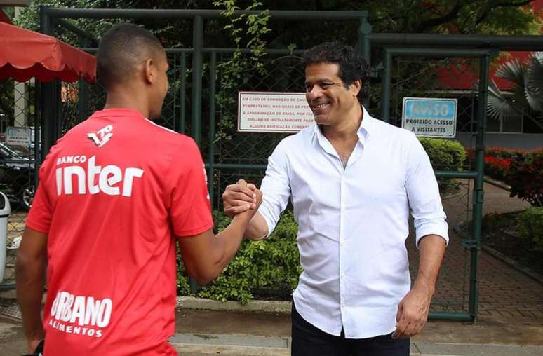 Raí vai para sua terceira temporada à frente do futebol do São Paulo - FOTO: Rubens Chiri/saopaulofc.net