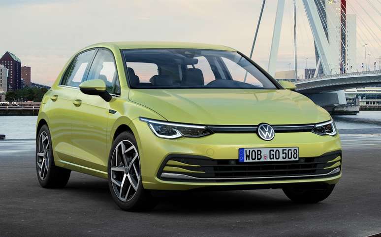 VW Golf: mudança de geração afetou as vendas e o carro alemão perdeu três posições.
