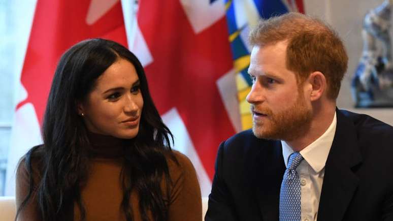 A mudança é anunciada depois de Meghan e Harry anunciarem, no início do mês, a intenção de deixar de serem membros sêniores da realeza.