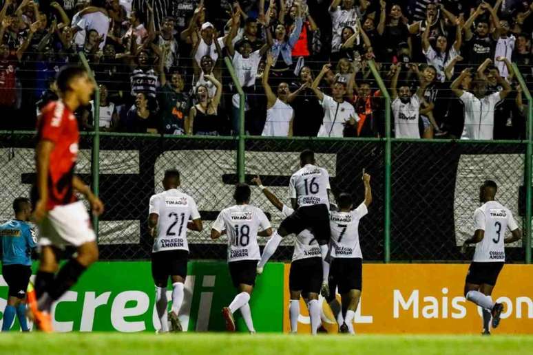 Daniel Marcos marcou o gol do Corinthians na Copinha (Foto:Reprodução/Twitter)