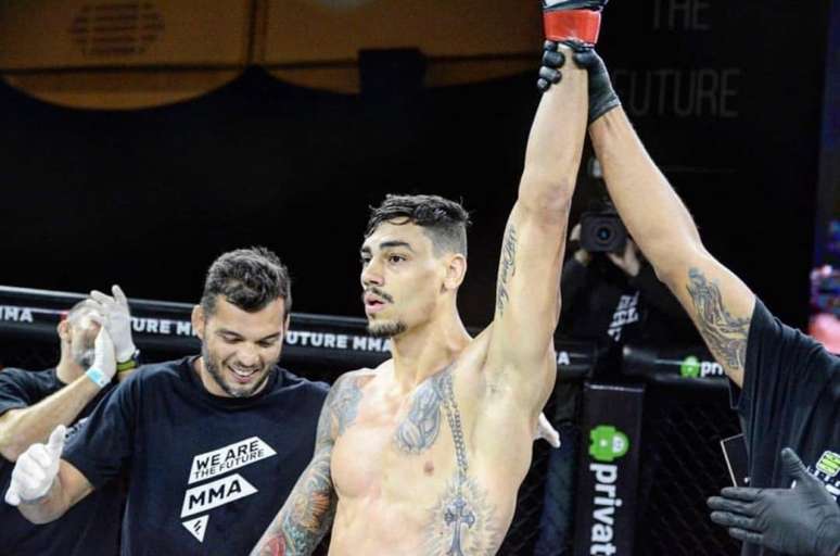 Pedro Machado venceu em sua estreia no Future e segue invicto no MMA (Foto: Marcos Santos/ Future FC)